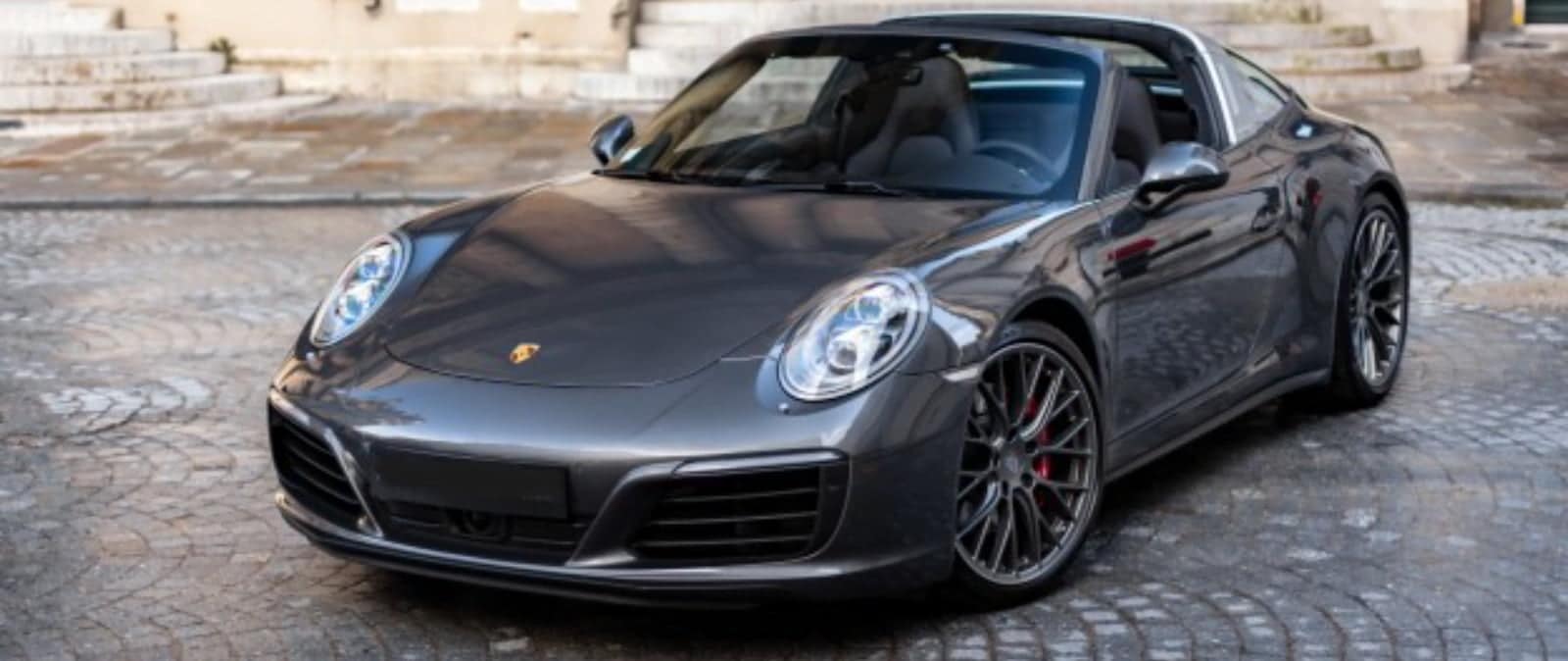 Photo porsche 911 type 991 Targa 4S noire