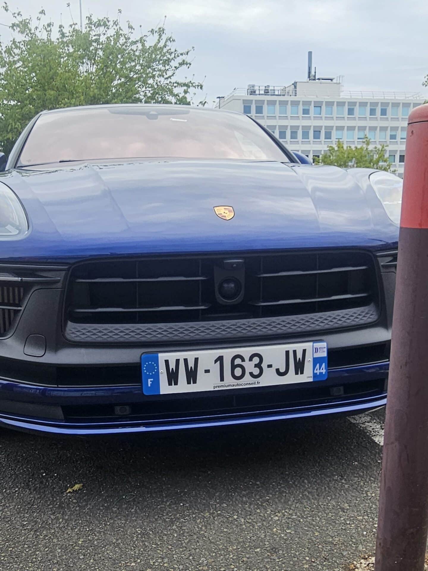 Porsche Macan GTS 440ch Suède bleu gentiane