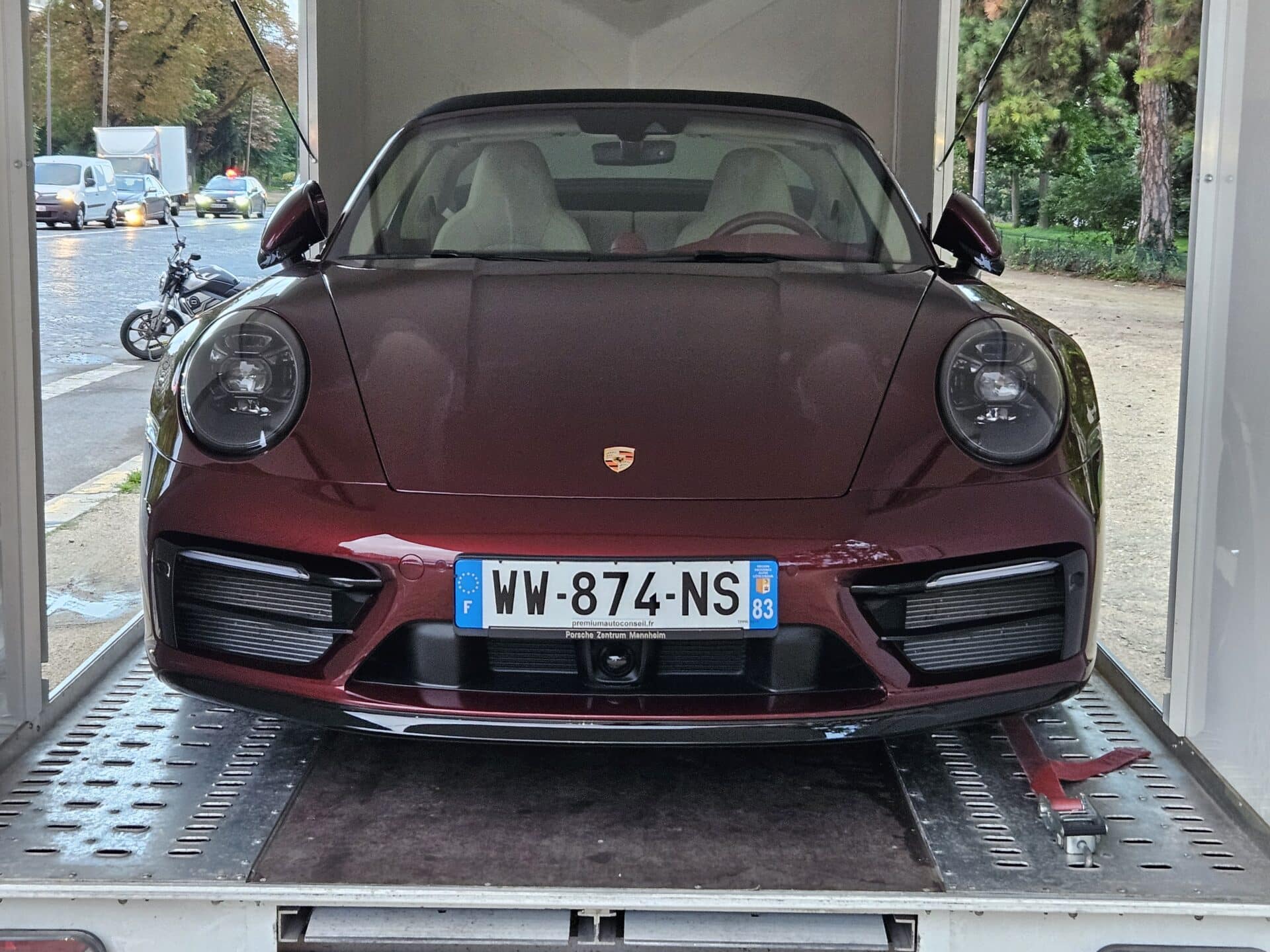 Porsche 911 992 Targa 4S Heritage Importation Allemagne