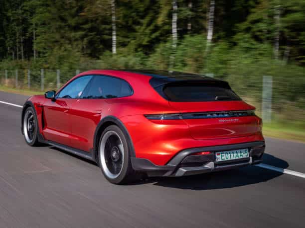 Porsche Taycan Sport Turismo Importation