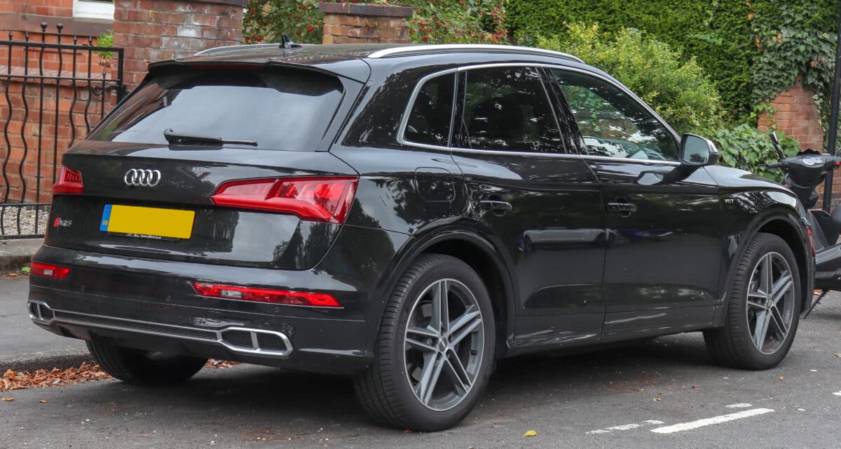 Audi SQ5 Occasion noir Import