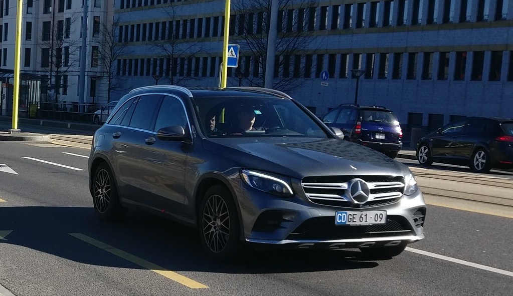 Mercedes GLC Allemagne grise foncé