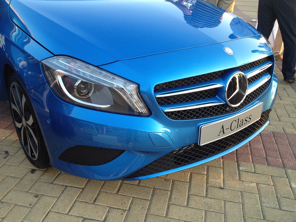 Mercedes classe A Allemagne bleue avant