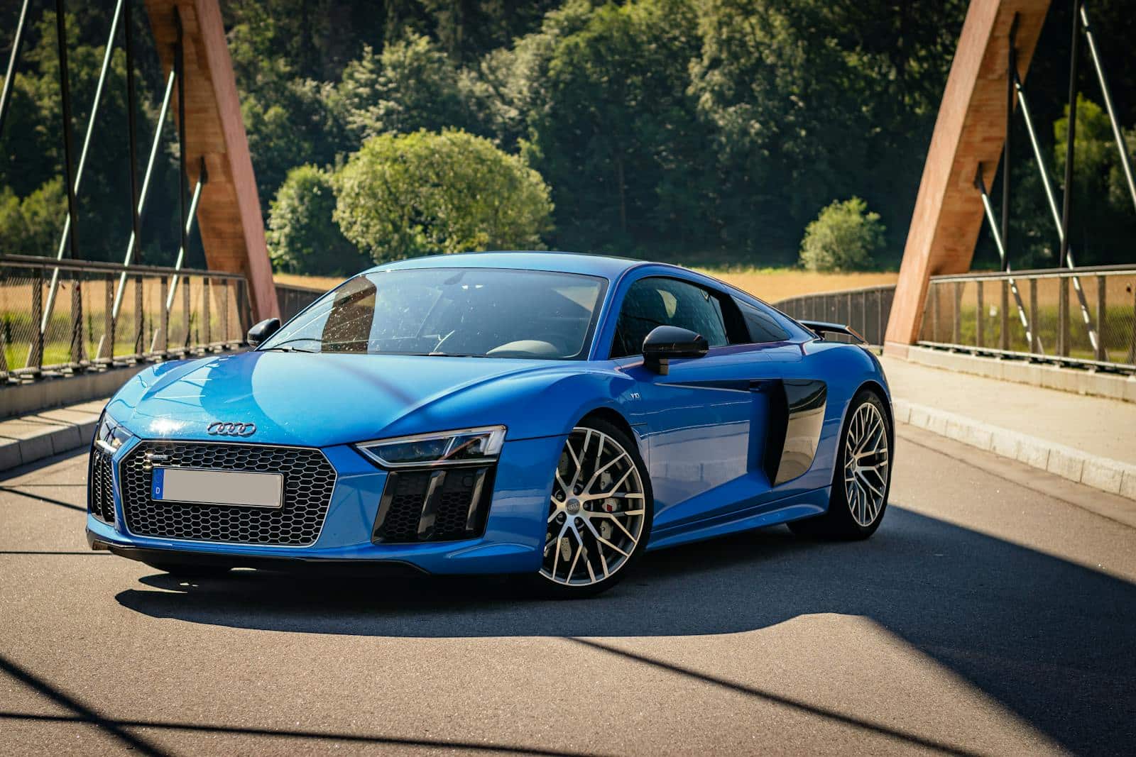 Audi R8 bleu en importation Allemagne