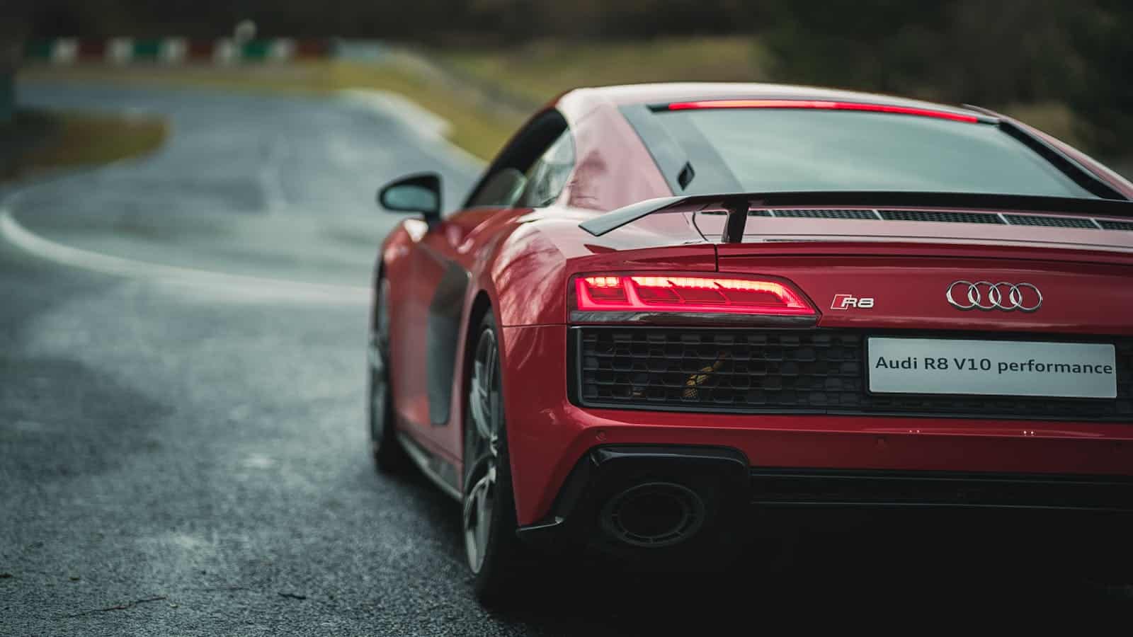 Audi R8 rouge et noire