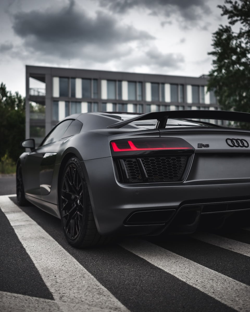 Audi R8 V10 grise en Importation Allemagne
