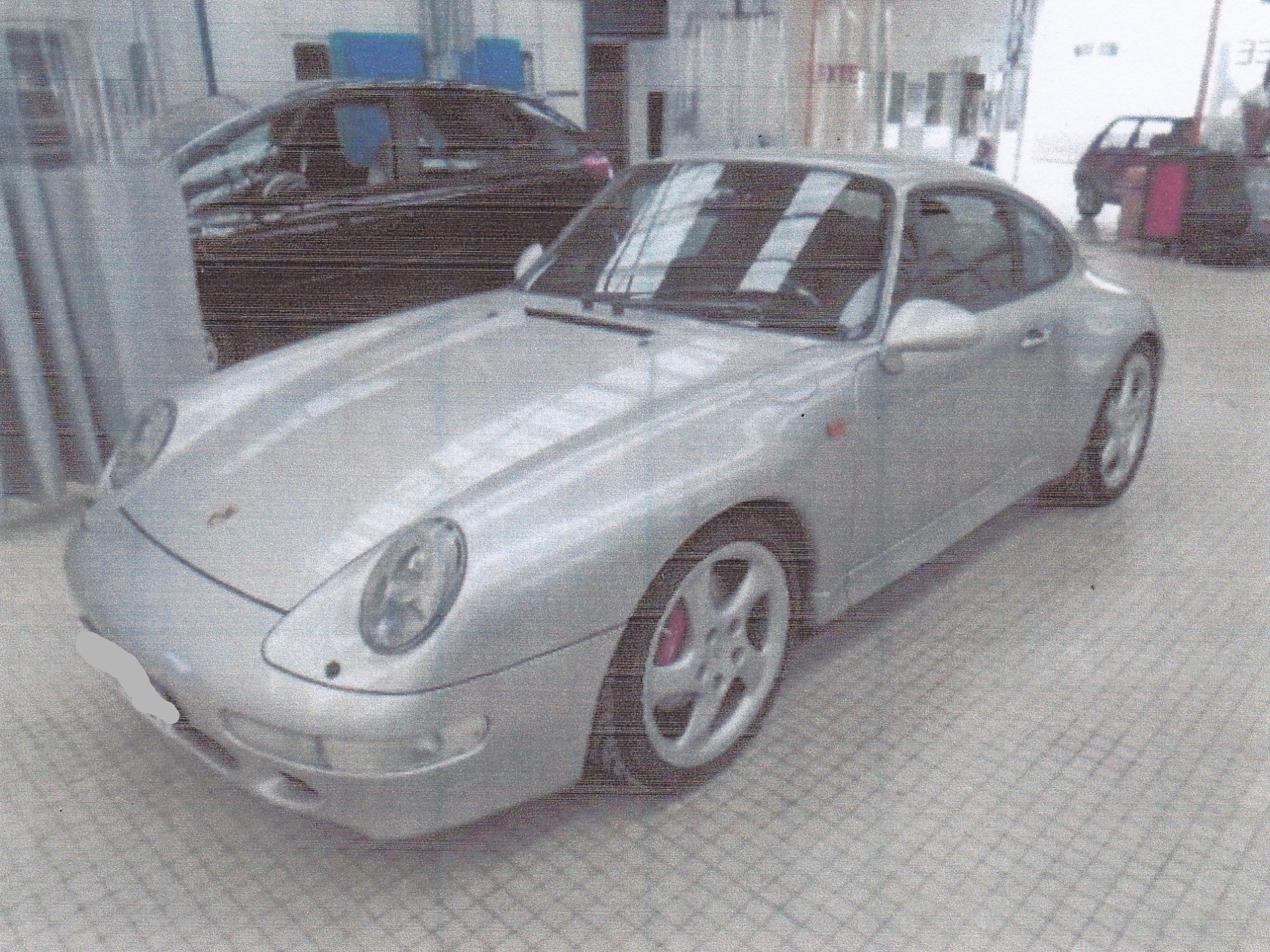Porsche 911 993 Carrera 4S Importation grise intérieur noir parfait état
