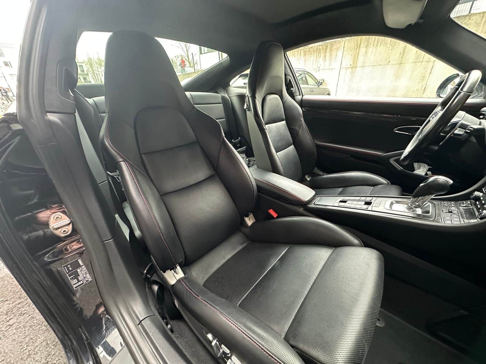 Porsche 911 type 991 phase 2 Carrera 4S PDK full black Import Luxembourg