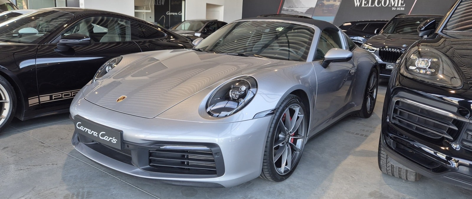 Porsche 911 992 phase 1 Targa 4S PDK couleur grise GT Silver Import Belgique