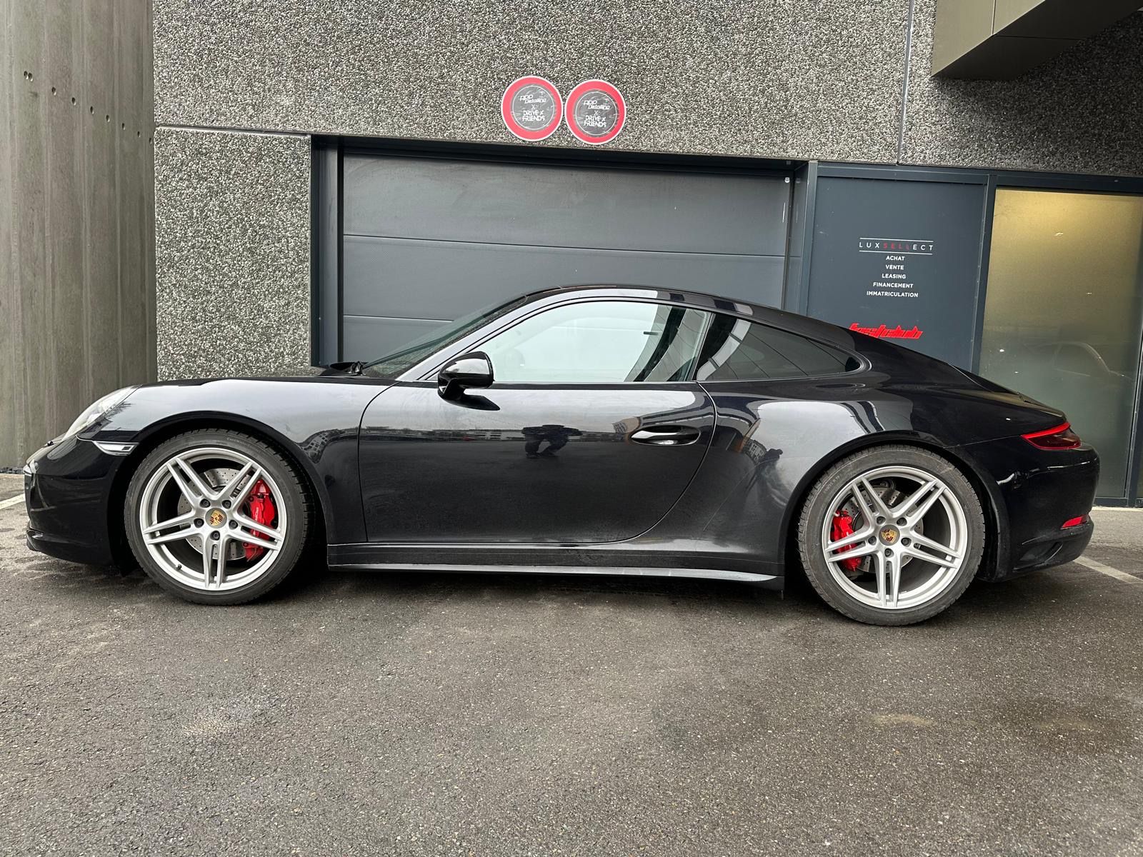 Porsche 911 type 991 phase 2 Carrera 4S PDK 420ch noire intérieur expresso occasion Allemagne
