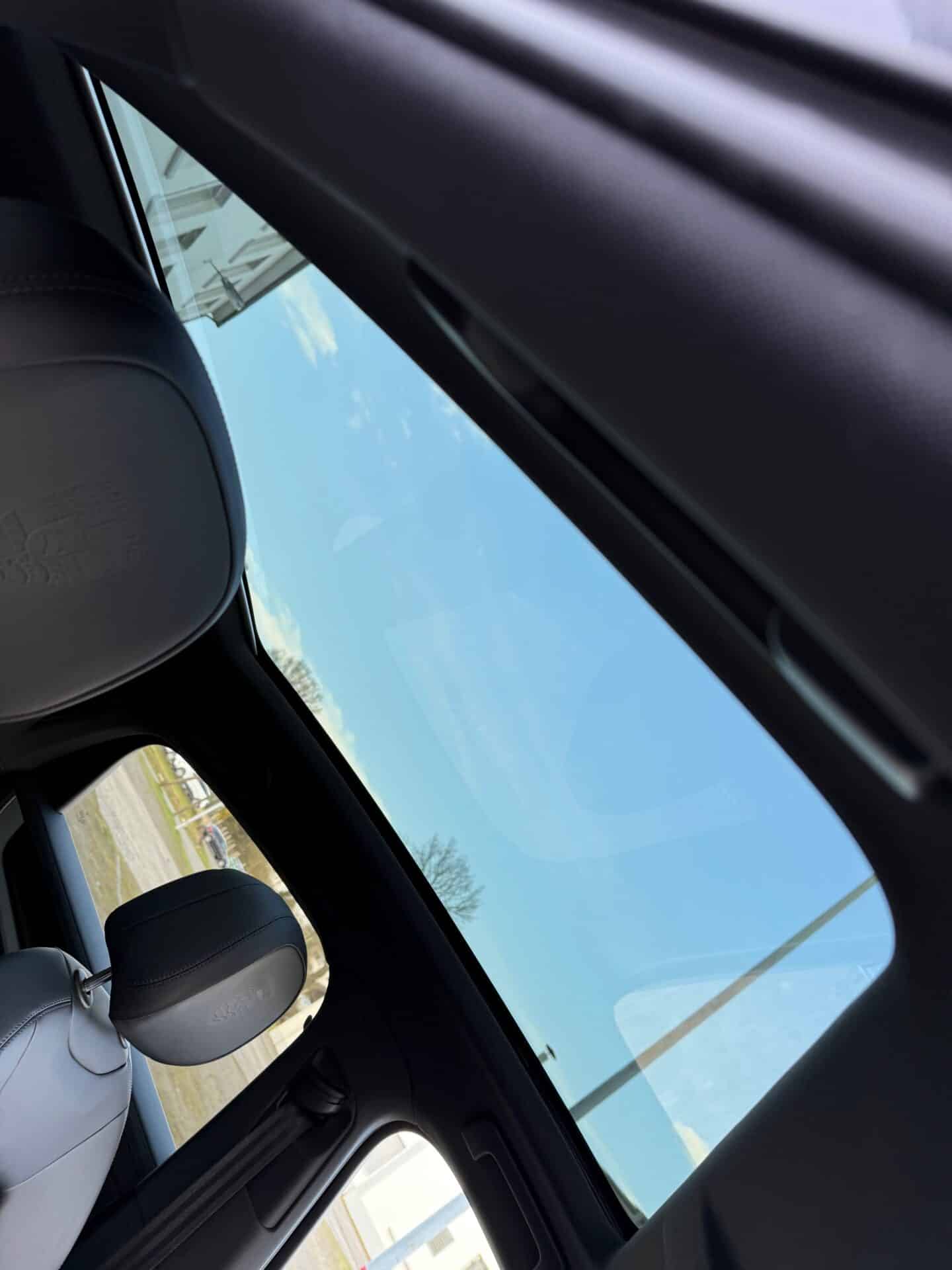 Porsche Cayenne e-hybrid Coupé gris quartz intérieur cuir Import Allemagne