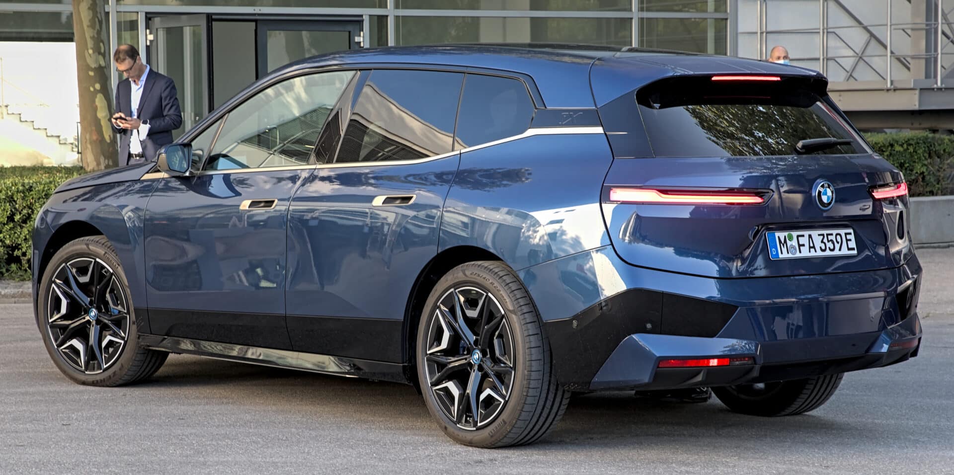 BMW IX3 Bleu full options en Importation