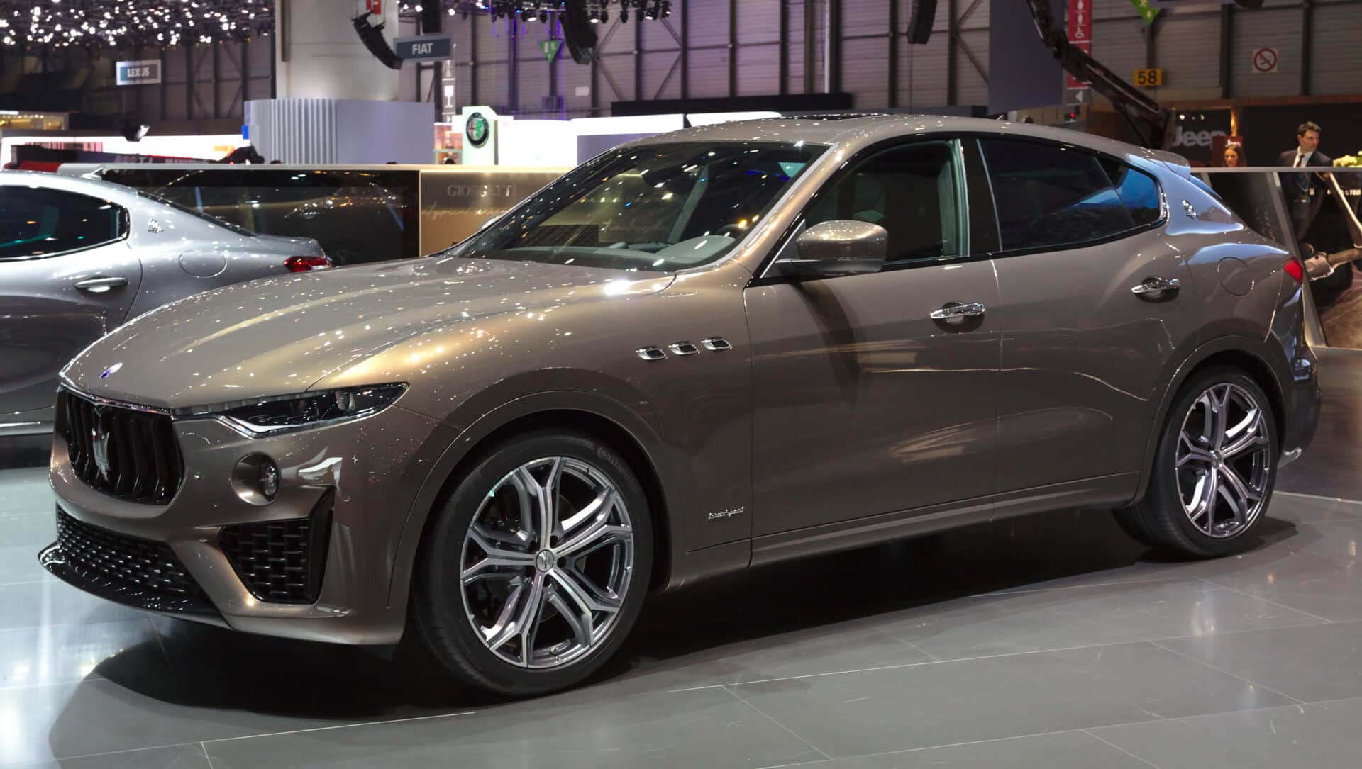 SUV Premium Maserati Levante Gris