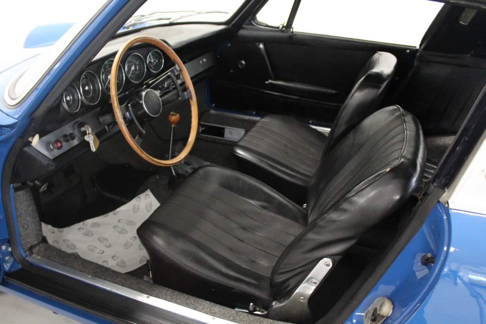 Import Danemark Porsche 912 Targa SWT bleu restaurée origine