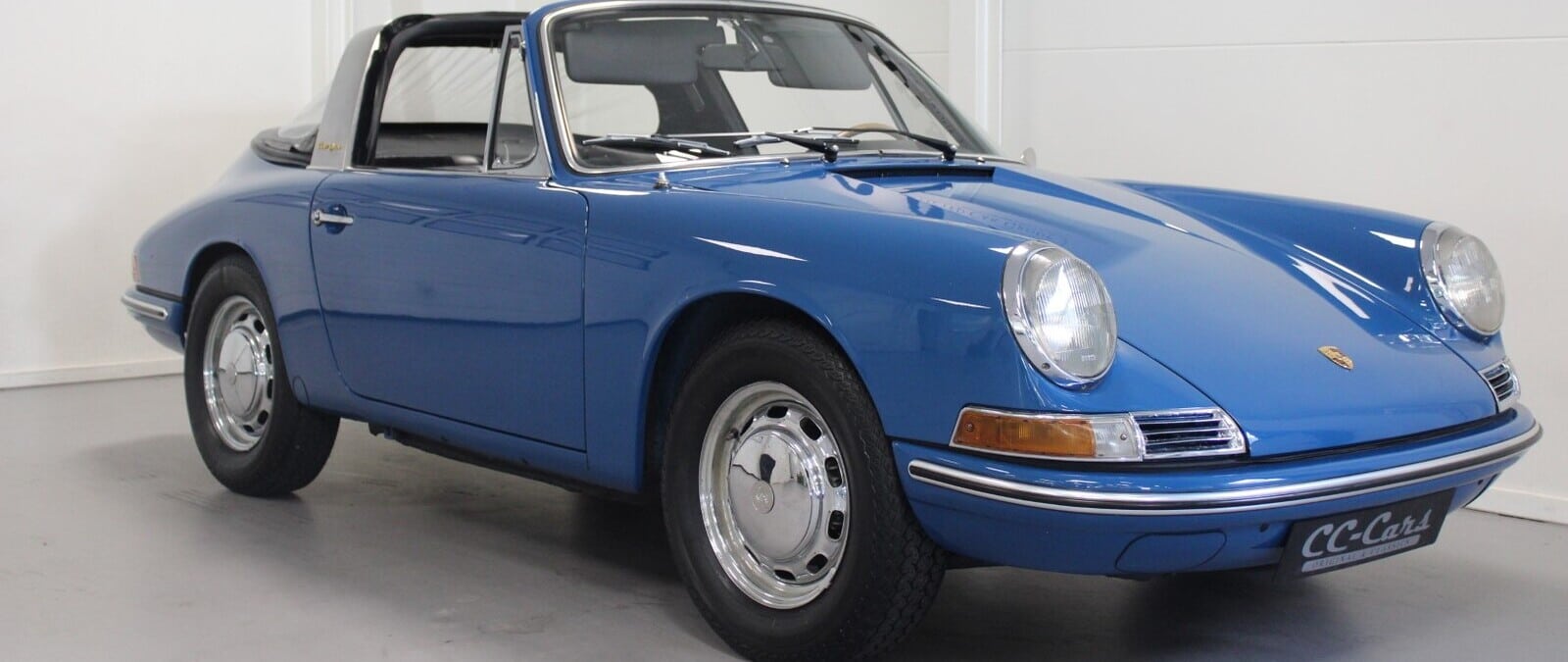 Import Danemark Porsche 912 Targa SWT bleu restaurée origine