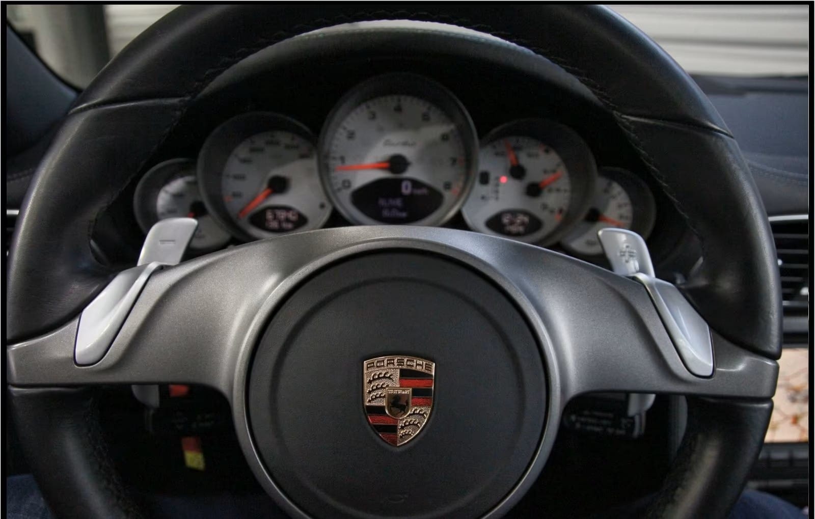 Porsche 911 997.2 PDK 500ch gris atlas métallisé cuir étendu noir