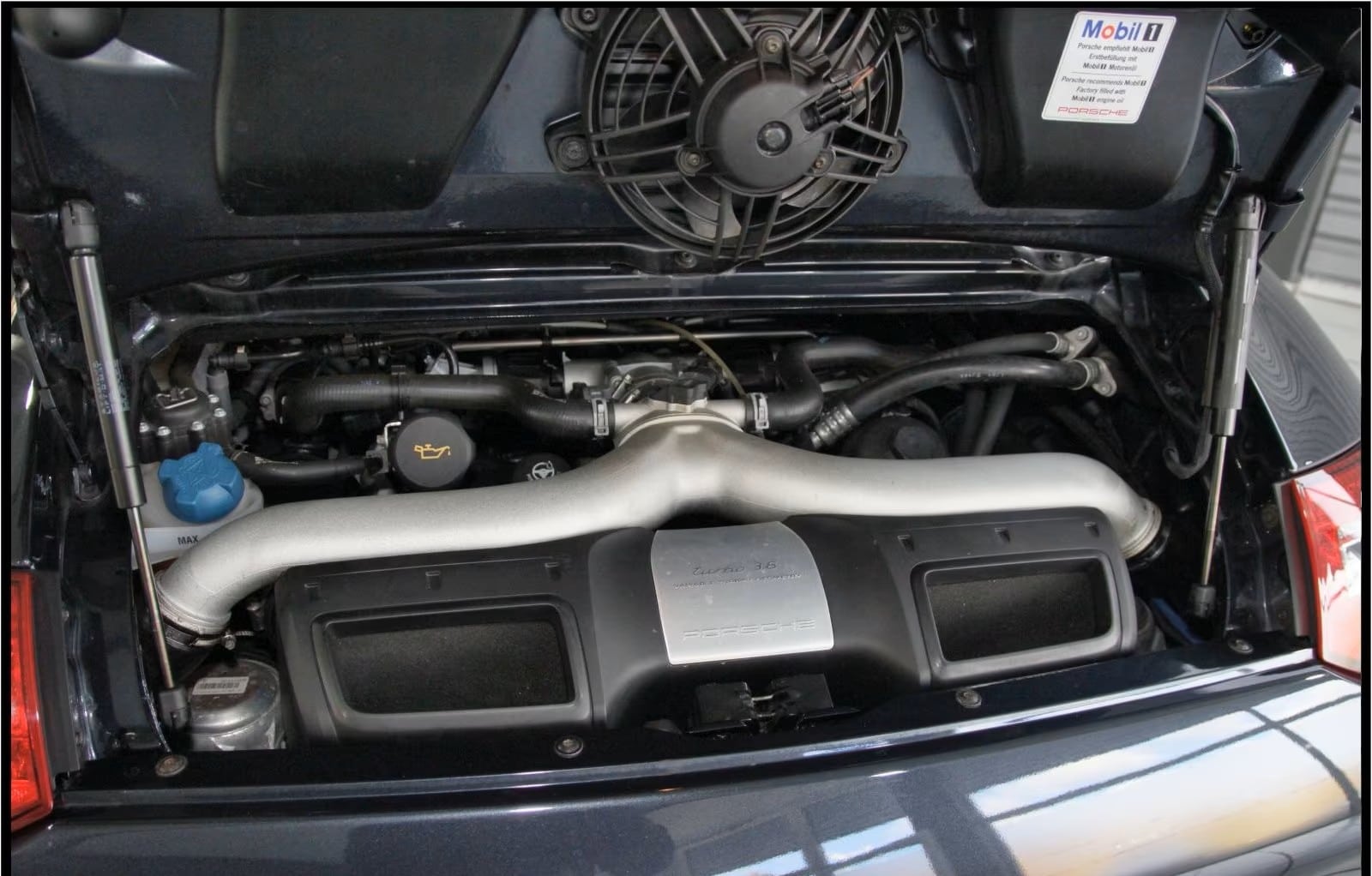 Porsche 911 997.2 PDK 500ch gris atlas métallisé cuir étendu noir