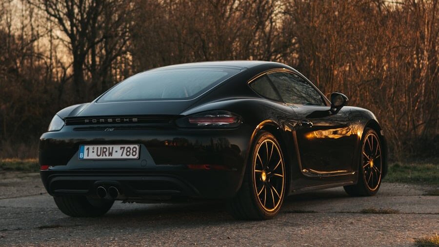 Porsche Carrera coupé sportif gamme 911 Importation Allemagne