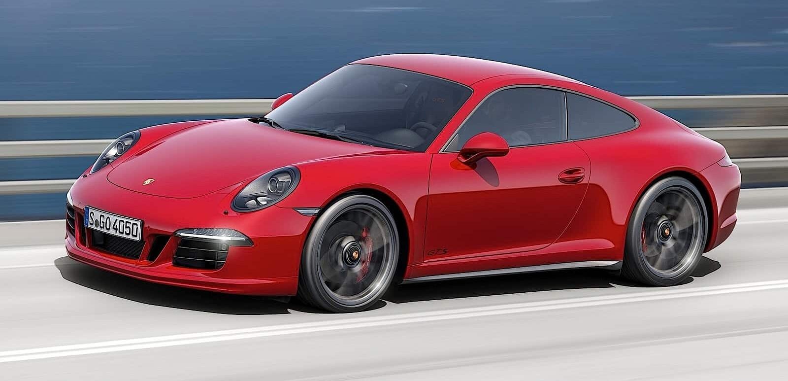 Porsche 911 GTS Coupé en Allemagne rouge