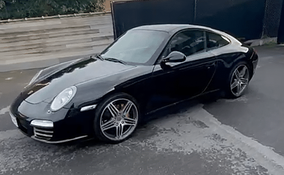 Importation Belgique Porsche 911 997.2 Carrera 4S PDK extérieur full black jantes alliage 20 turbo