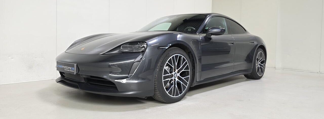 Porsche Taycan berline 2020 grise jantes Turbo Design 21