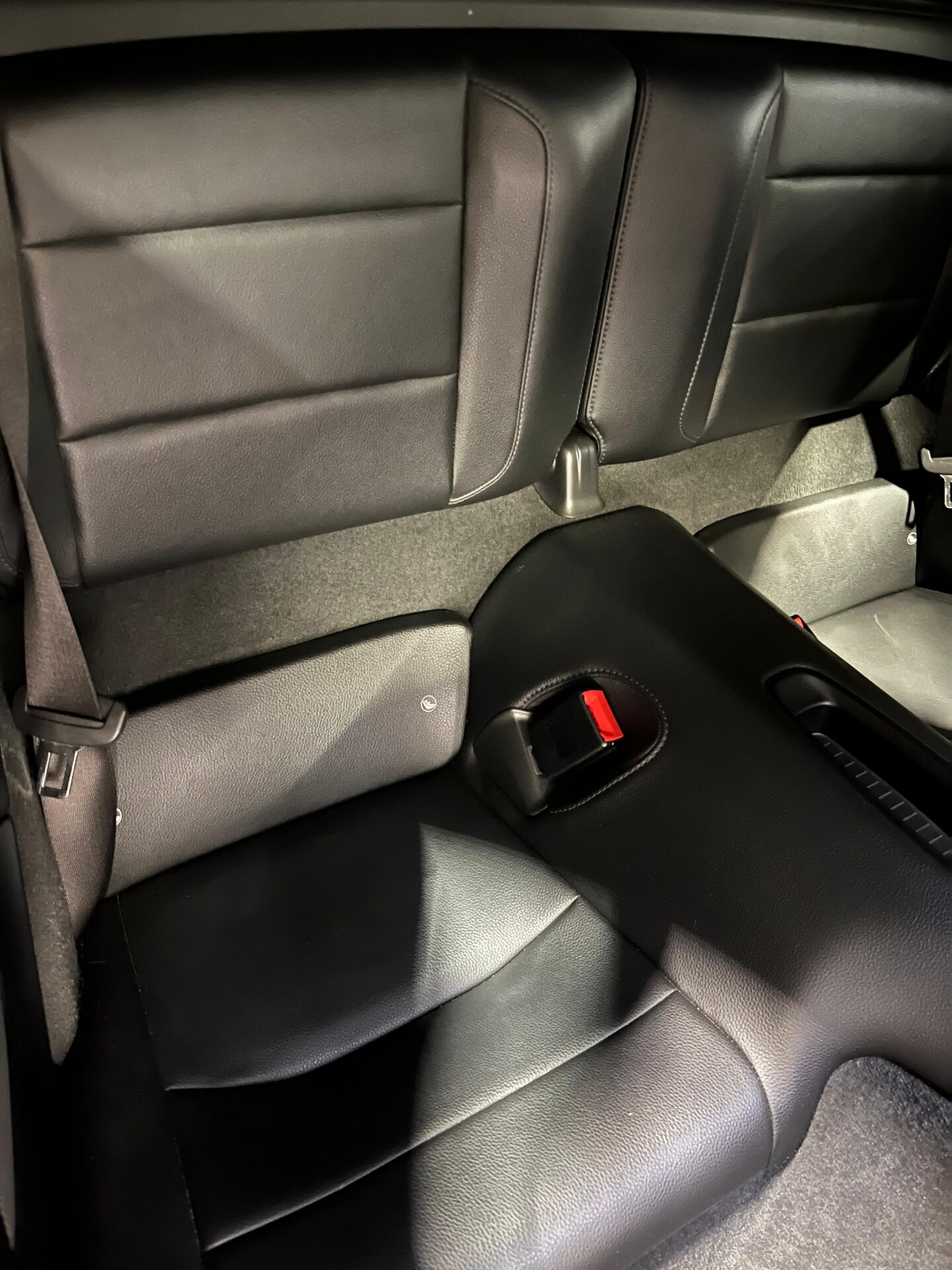 Porsche 911 type 991 phase 2 Carrera Cabriolet sièges arrières en cuir noir