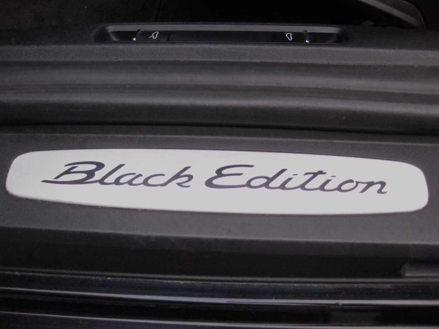Porsche Cayman 981 black edition plaque "black edition"