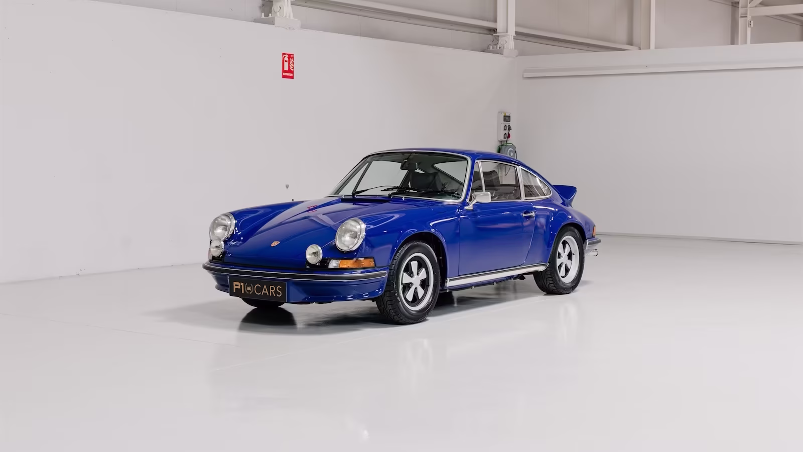 Porsche 911 Carrera RS 2.7 de 1973 de couleur bleue