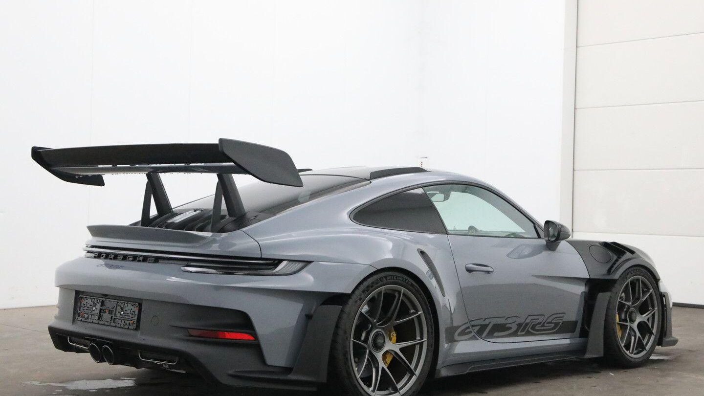 Porsche 911 GT3 RS 992 phase 1 vue ARD avec aileron RS Carbone