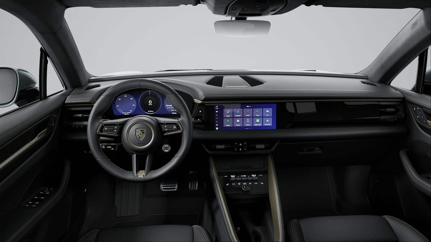 Porsche Macan 4 Turbo Electric vue poste de conduite