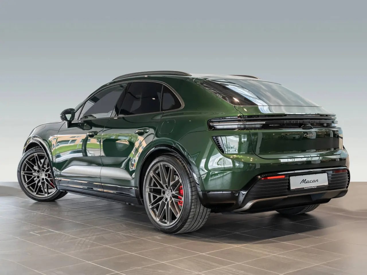 Porsche Macan 4 Turbo Electric Porsche Approved Allemagne
