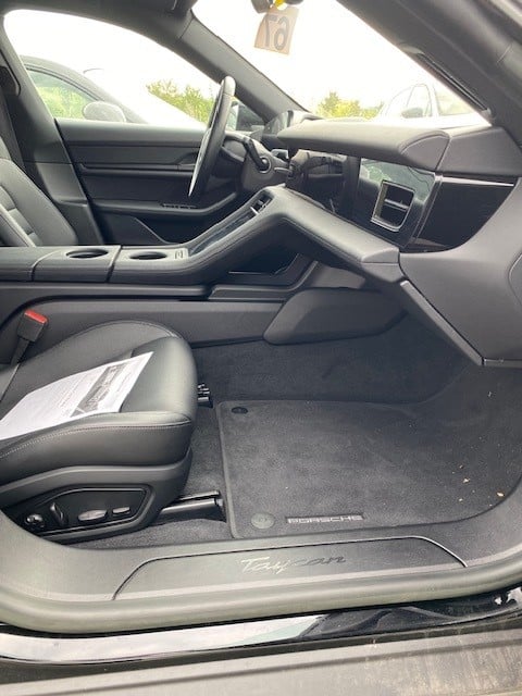 Porsche Taycan noire 2023 Import Allemagne