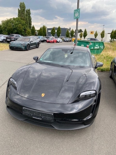 Porsche Taycan noire 2023 Import Allemagne