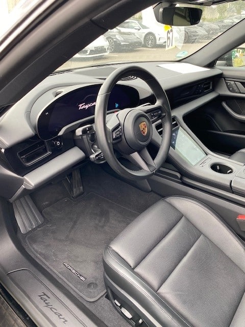 Porsche Taycan noire 2023 Import Allemagne
